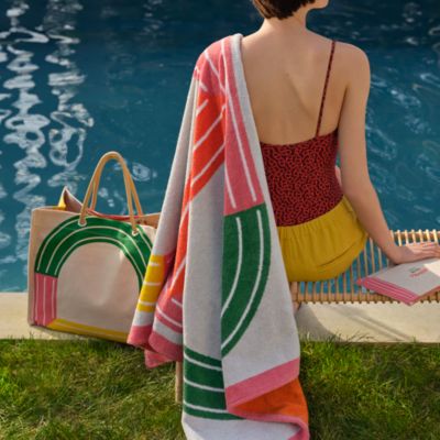 Beach towels and bath accessories | Hermès USA